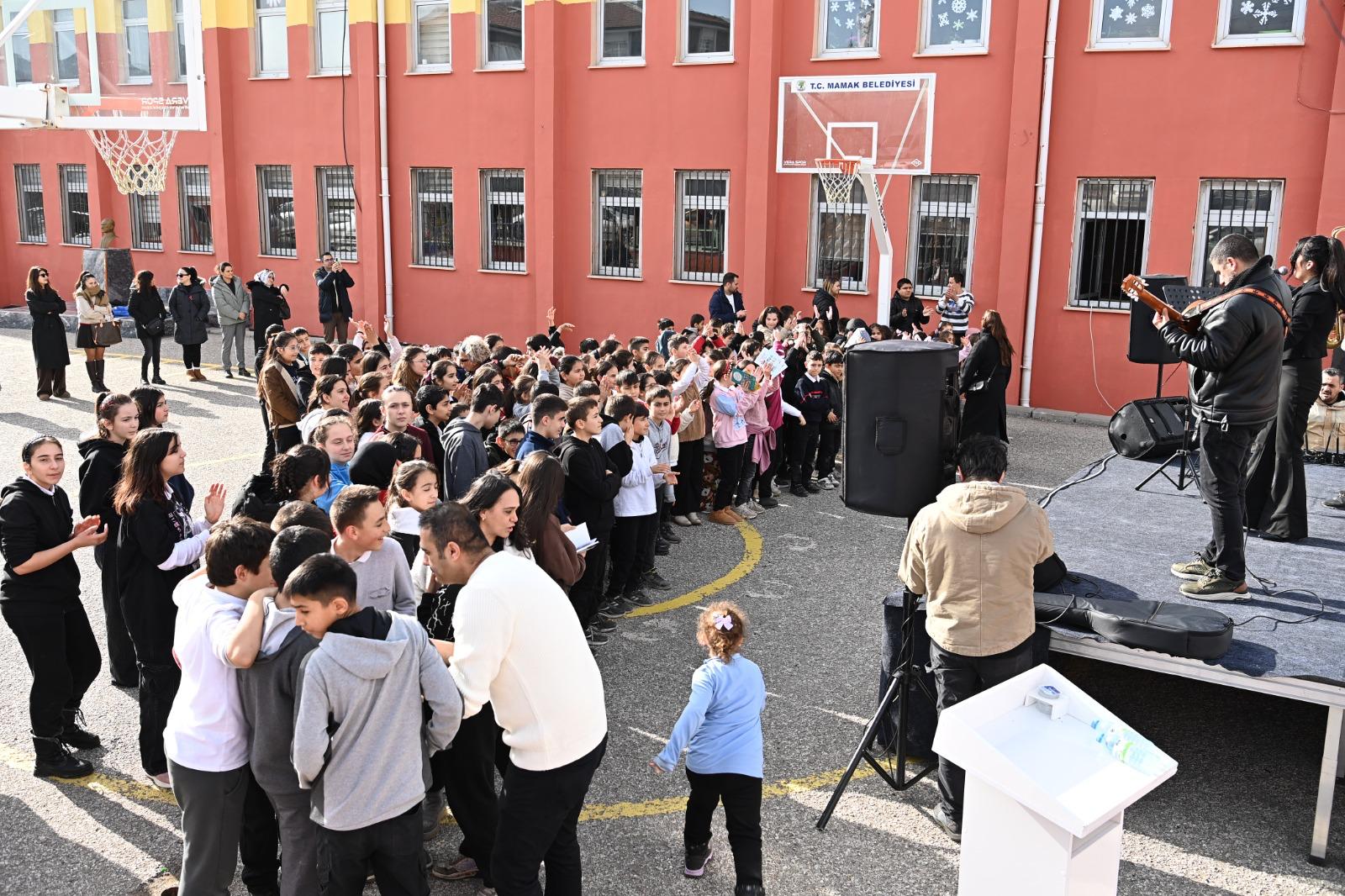 Başkan Şahin’den Kıbrısköy İlkokulu’na Ziyaret (9)