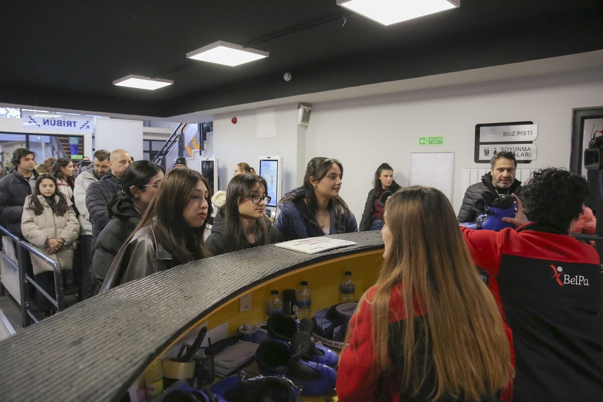 Belpa Buz Pateni Tesisi Yarıyıl Tatilinde Doldu (3)