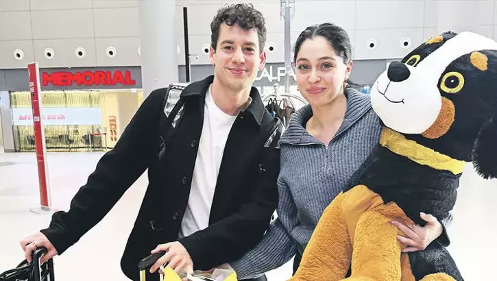 Cemre Baysel Cem Bölükbaşı.jpg3