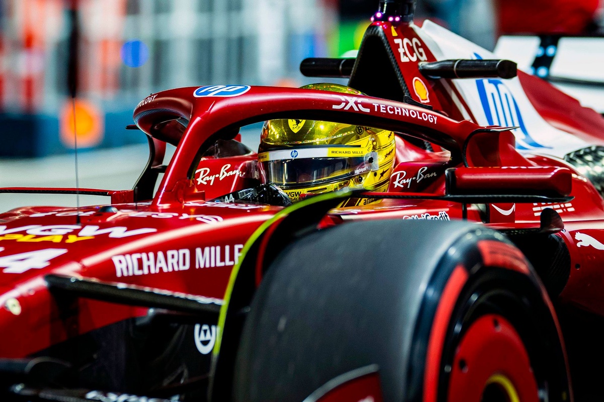 F1 Kırmızı Bayrak.jpg3