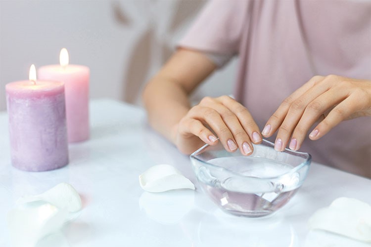 Güçlü Tırnak.jpg4