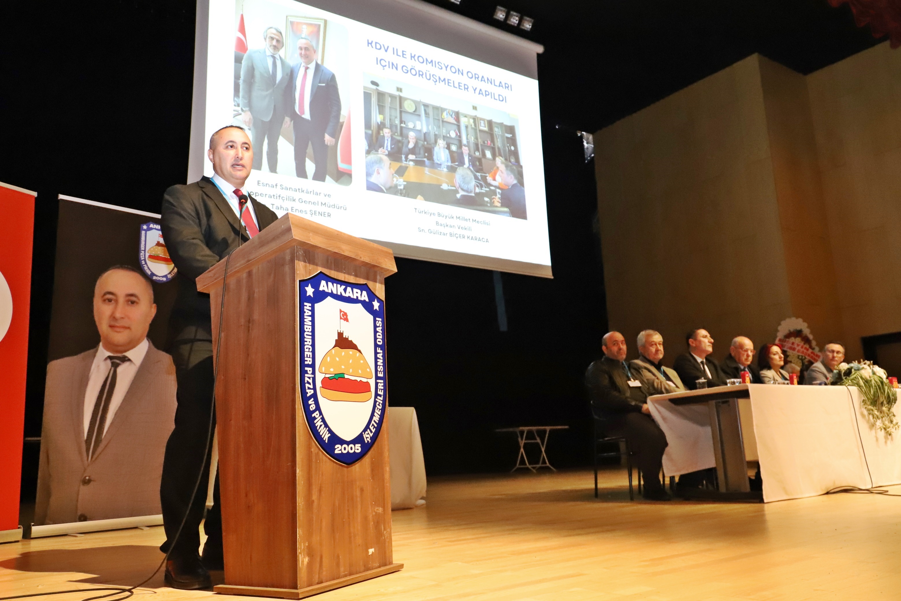 Hamburger Ve Pizza Esnafı Yeniden Adem Türk'ü Seçti (2)