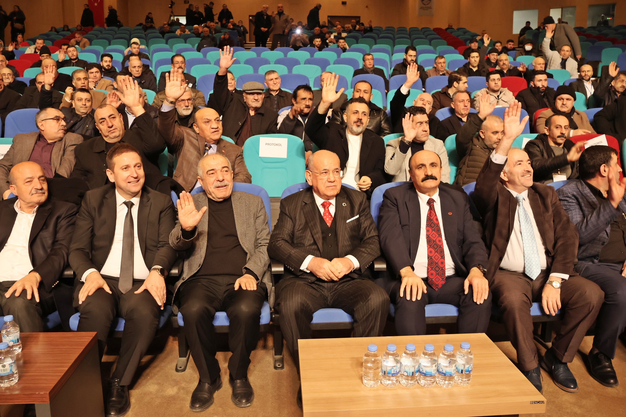 Lokantacılar Mevcut Başkan Alamur’la Devam Dedi (1)