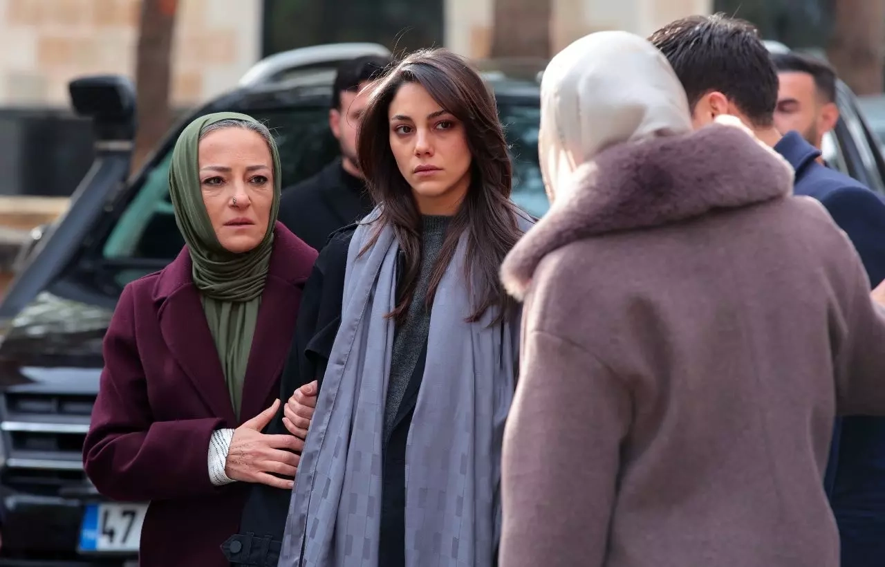 Uzak Şehir 44. Bölüm 2