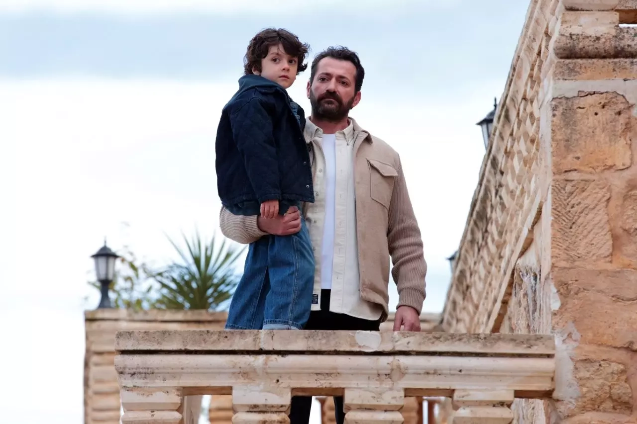 Uzak Şehir 44. Bölüm 5