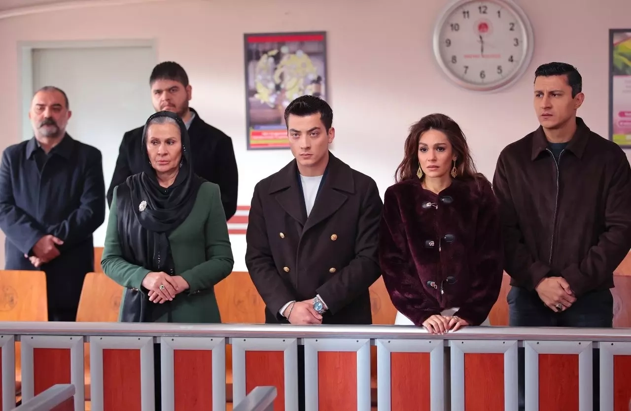 Uzak Şehir 44. Bölüm 6