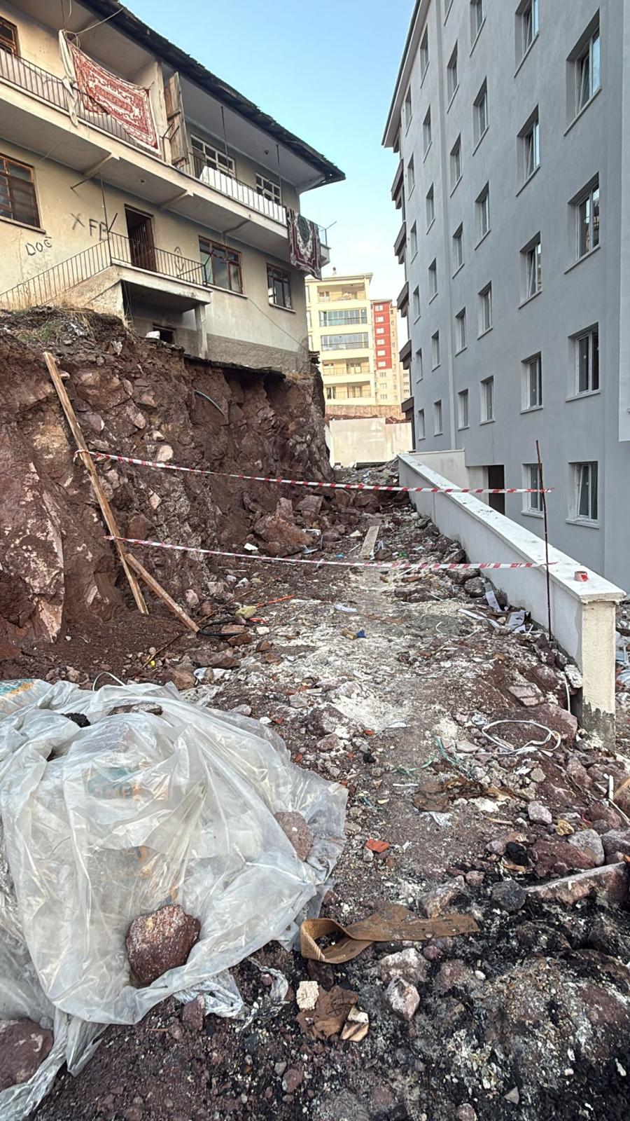 CİMER ihbarıyla Altındağ’da riskli bina tahliye edildi  - 2