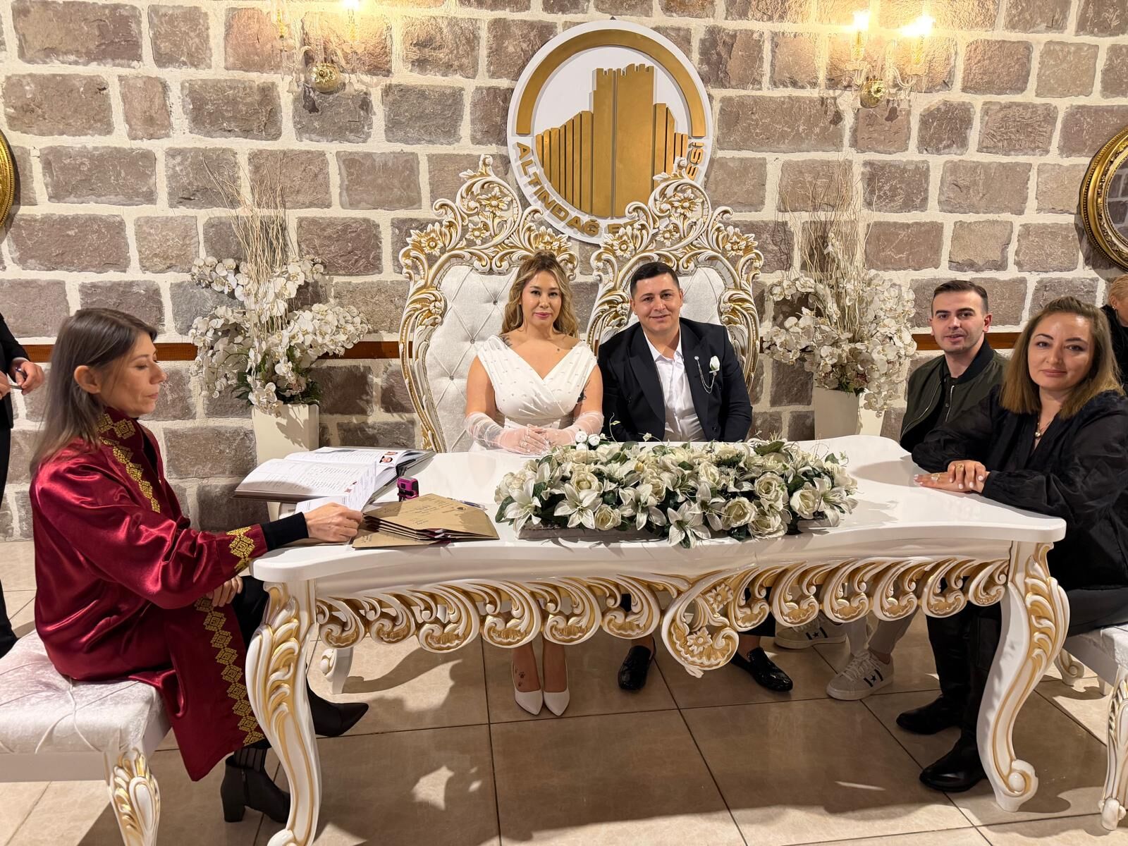 14 Şubat’ta 90 Çi̇ft Mutluluğa “Evet” Dedi̇ (3)