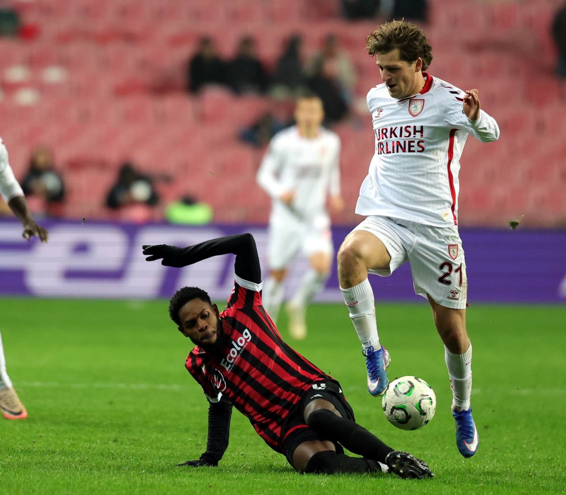 Samsunspor Avrupa’da zirveye oynuyor - 2