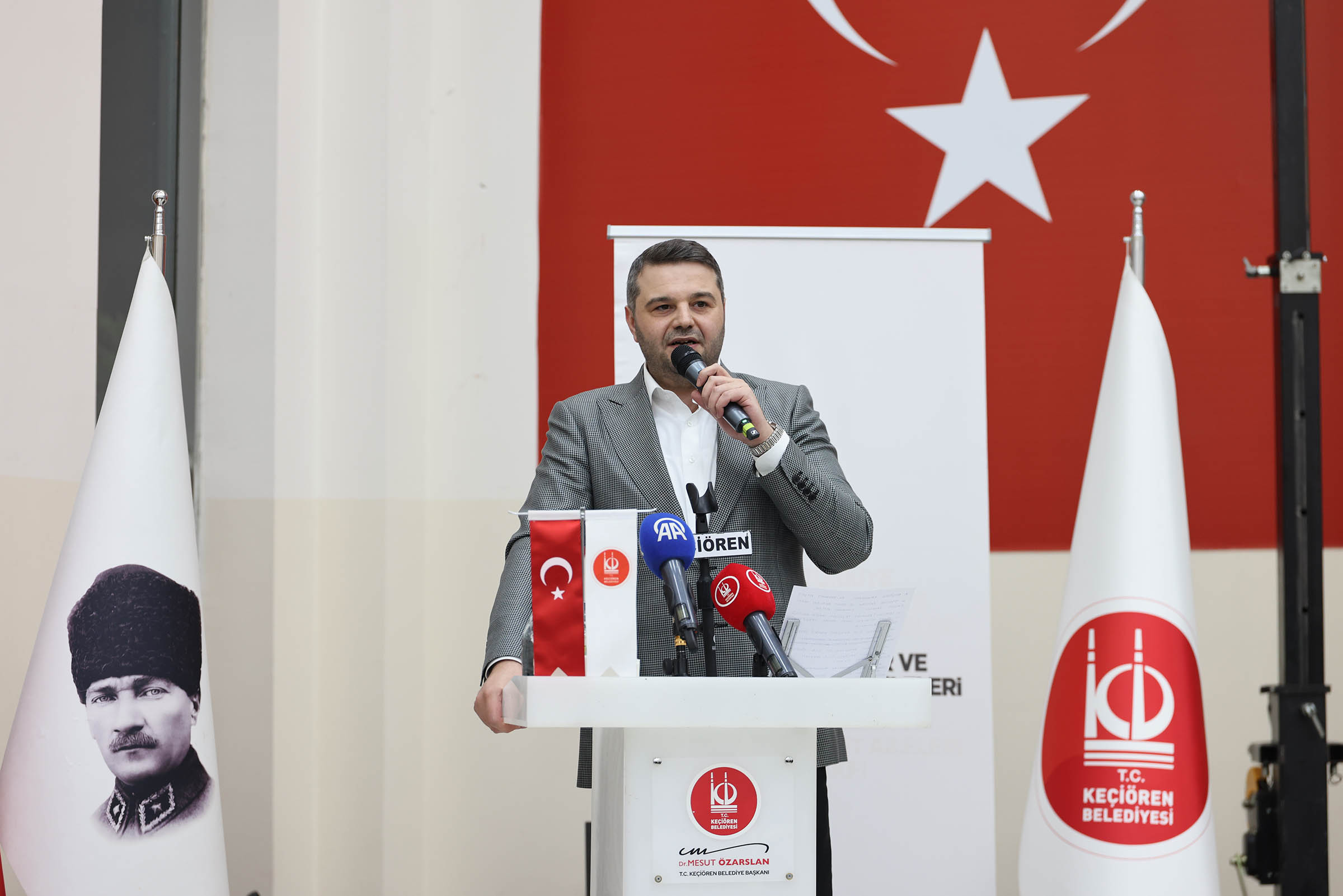 Ak Parti̇ Keçi̇ören İlçe Başkani Ömer Faruk İslam