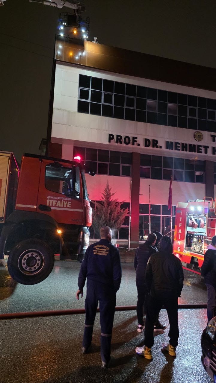 Ankara'da Saunada Yangın Çıktı! (1)