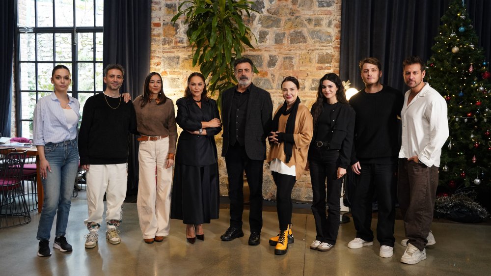 Aynı Yağmur Altında.jpg4