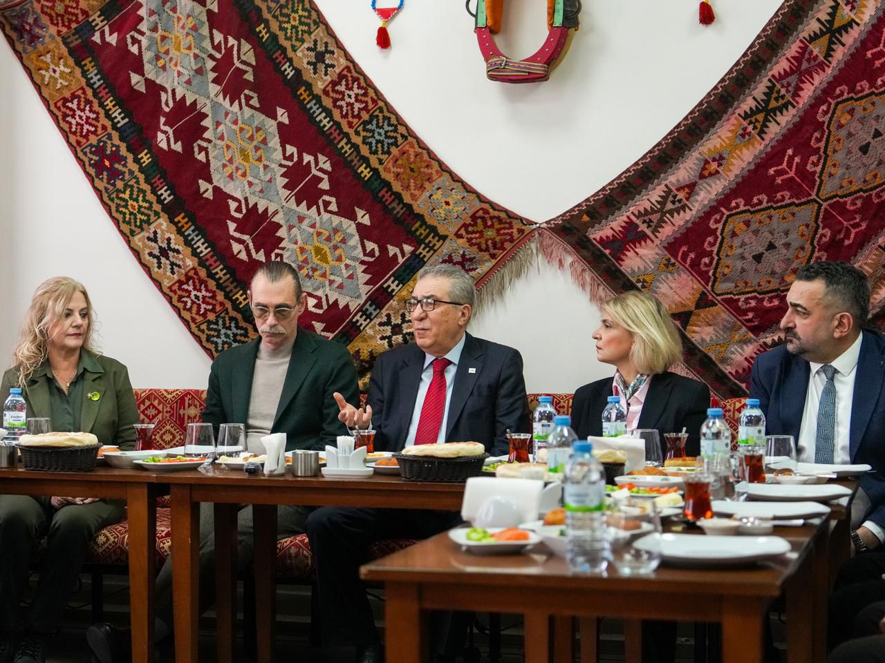 Başkan Beşikcioğlu Sdd Yöneticileriyle Buluştu (4)