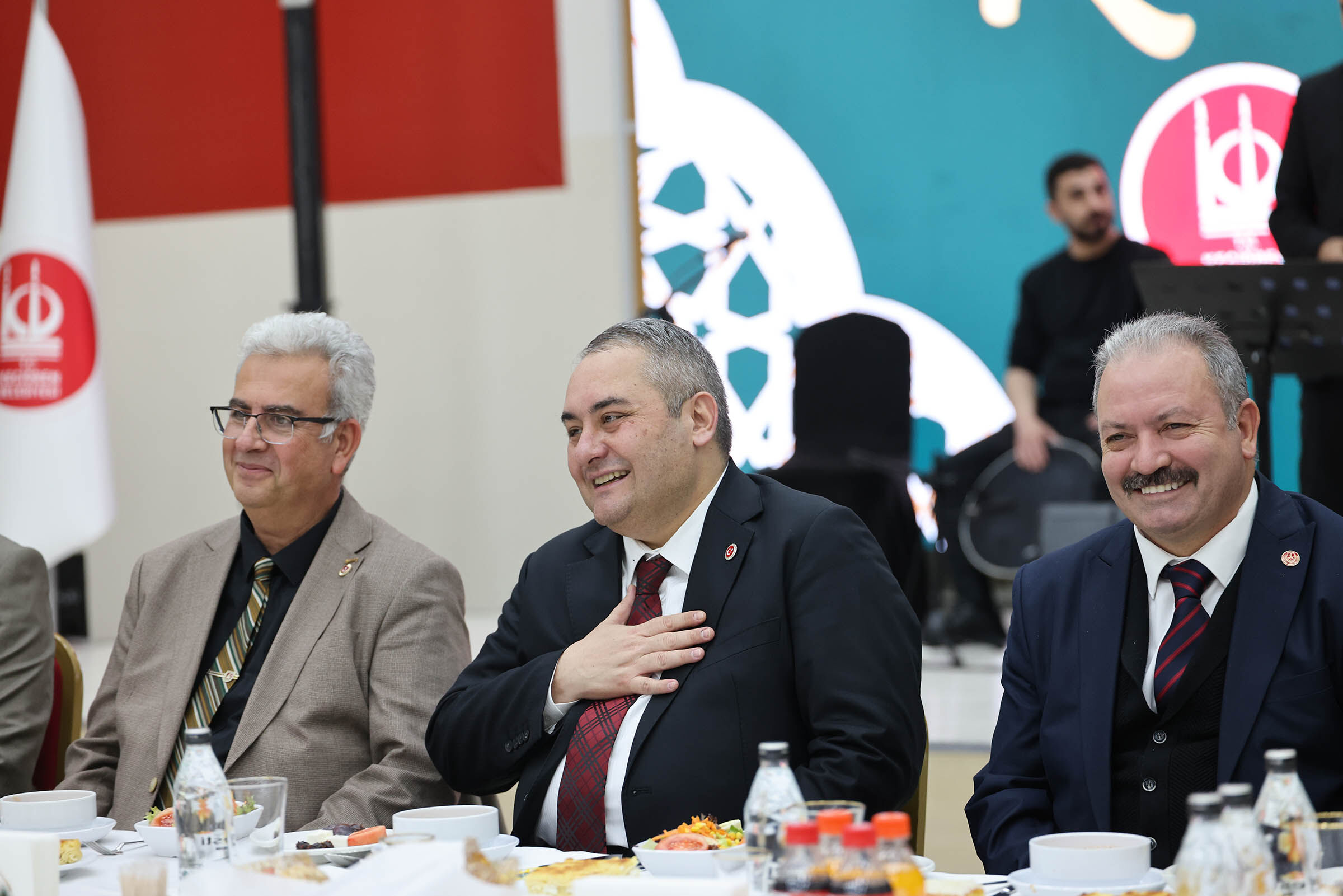 Başkan Özarslan Keçiören'de Emekli Askerlerle İftarda Buluştu (4)