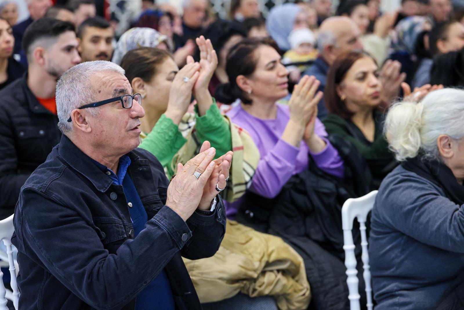 Başkan Özarslan Kuşcağız Mahallesi’nde Vatandaşla Buluştu (6)