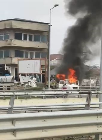 Denizli Araç Yangını (2)