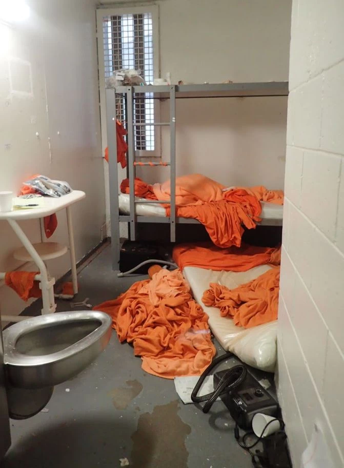 Epstein'ın Ölüm Anına Ait Fotoğraflar Yayımlandı