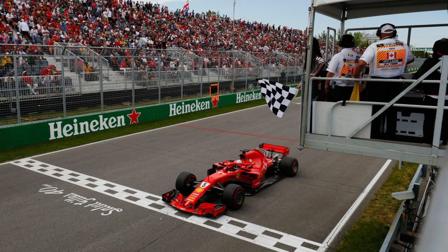 F1 Damalı Bayrak.jpg2