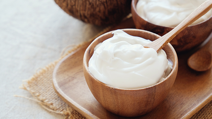 Gece Yatmadan Önce Yoğurt Yemenin Faydaları