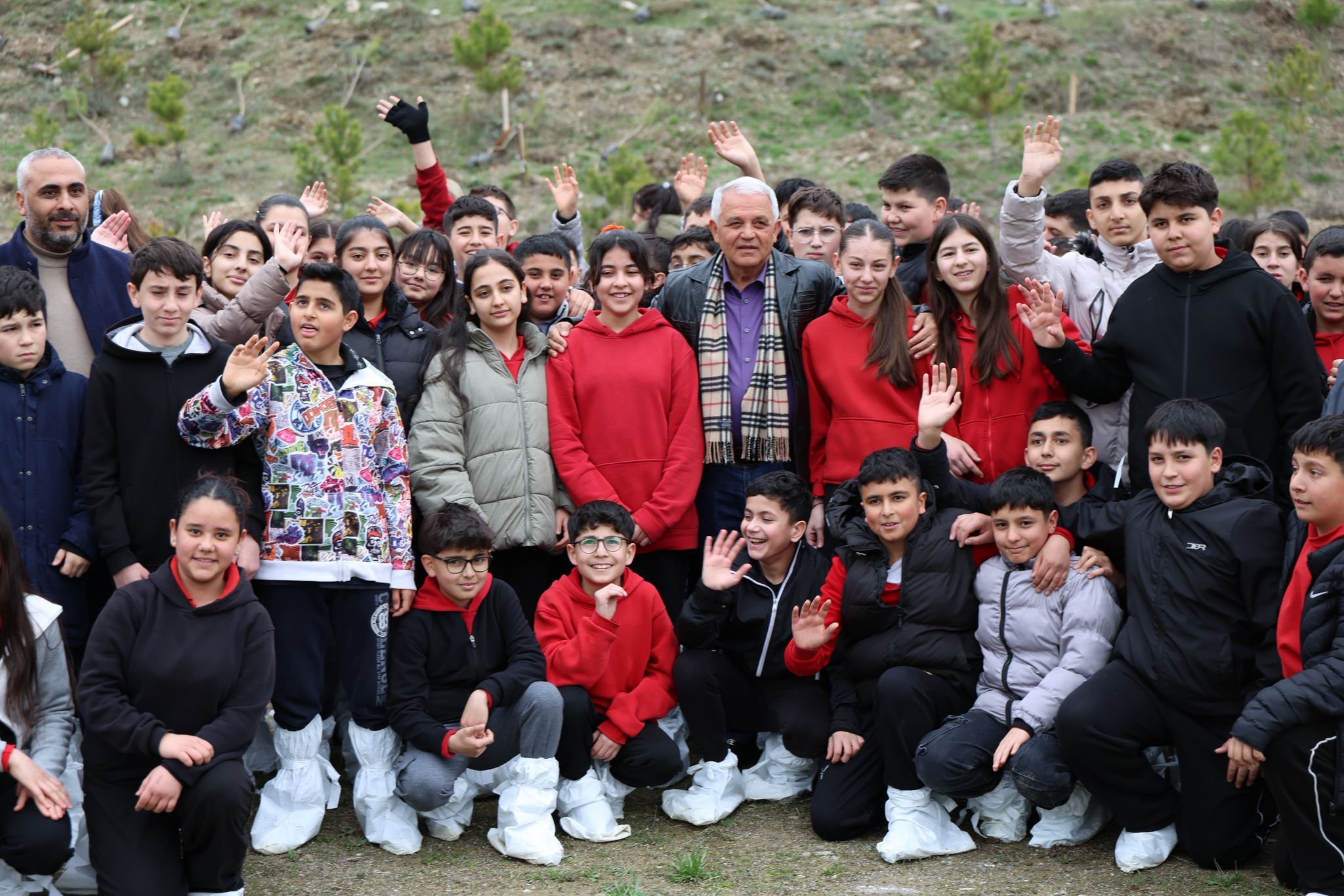 27.03.2026 Mamak’ta Yeşil Gelecek İçin Fidanlar Toprakla Buluştu (3)