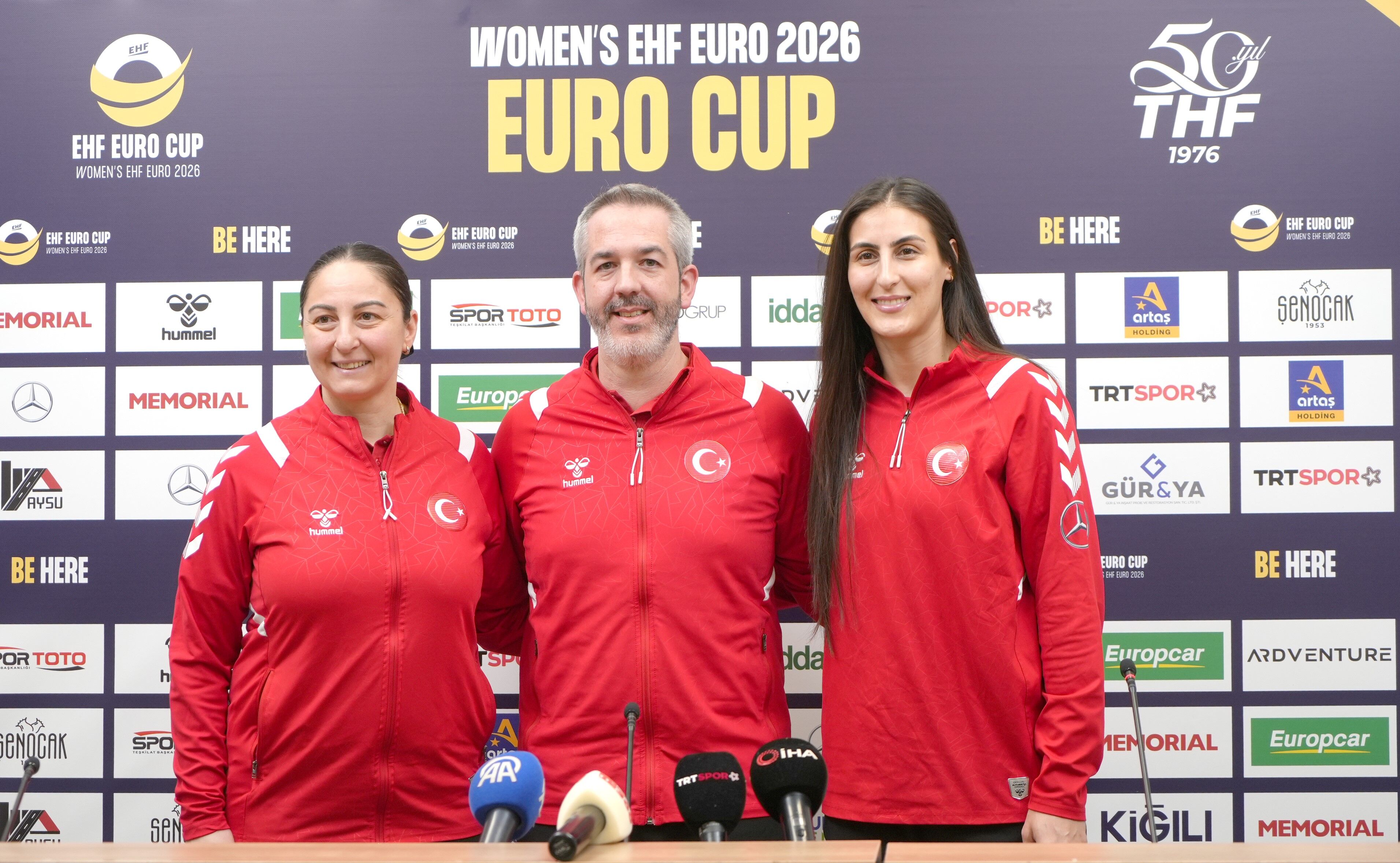 A Milli Kadın Hentbol Takımı Çekya Karşısında Galibiyet Arıyor (3)