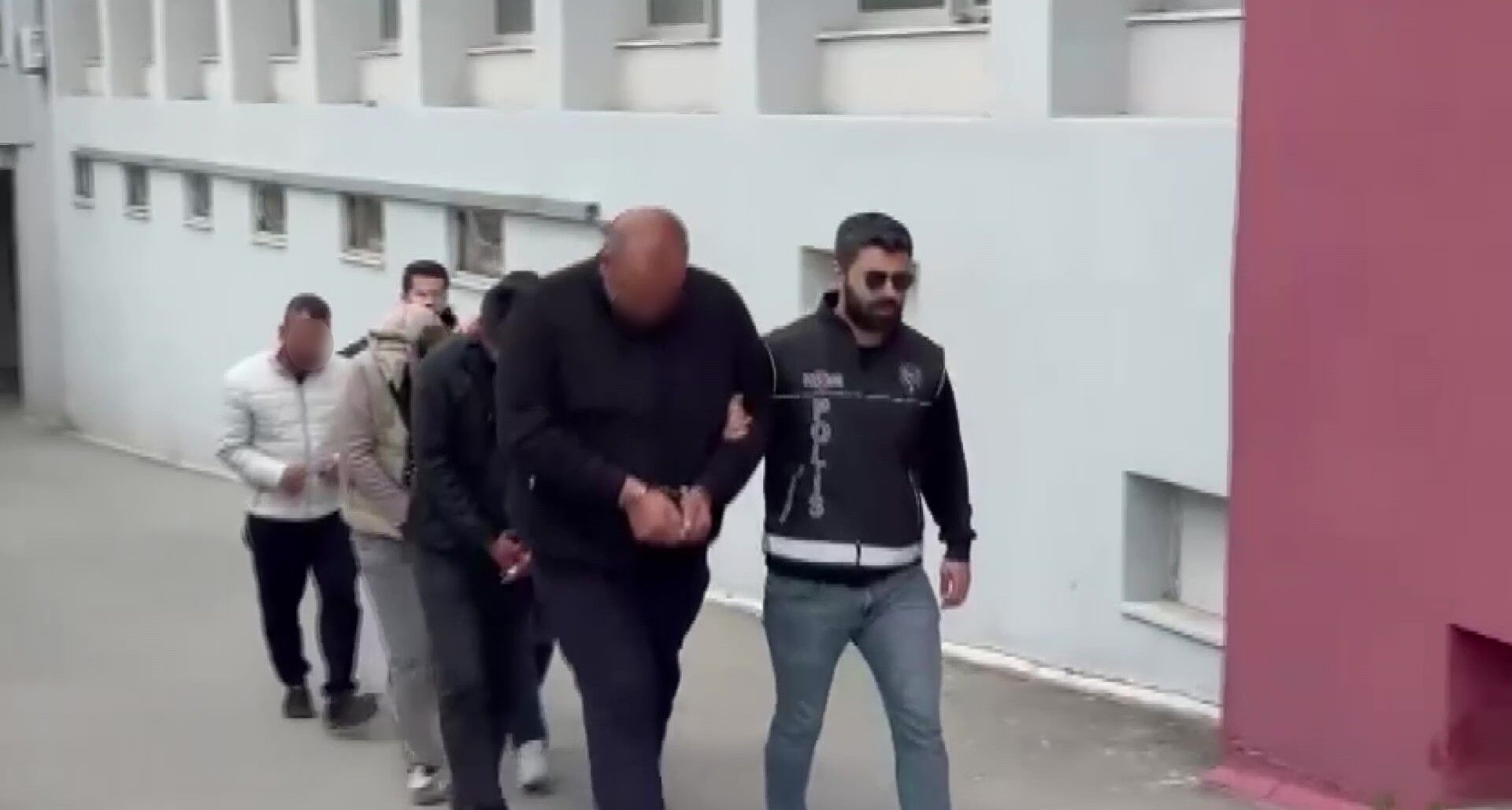 Adana’da sahte plaka operasyonu - 4