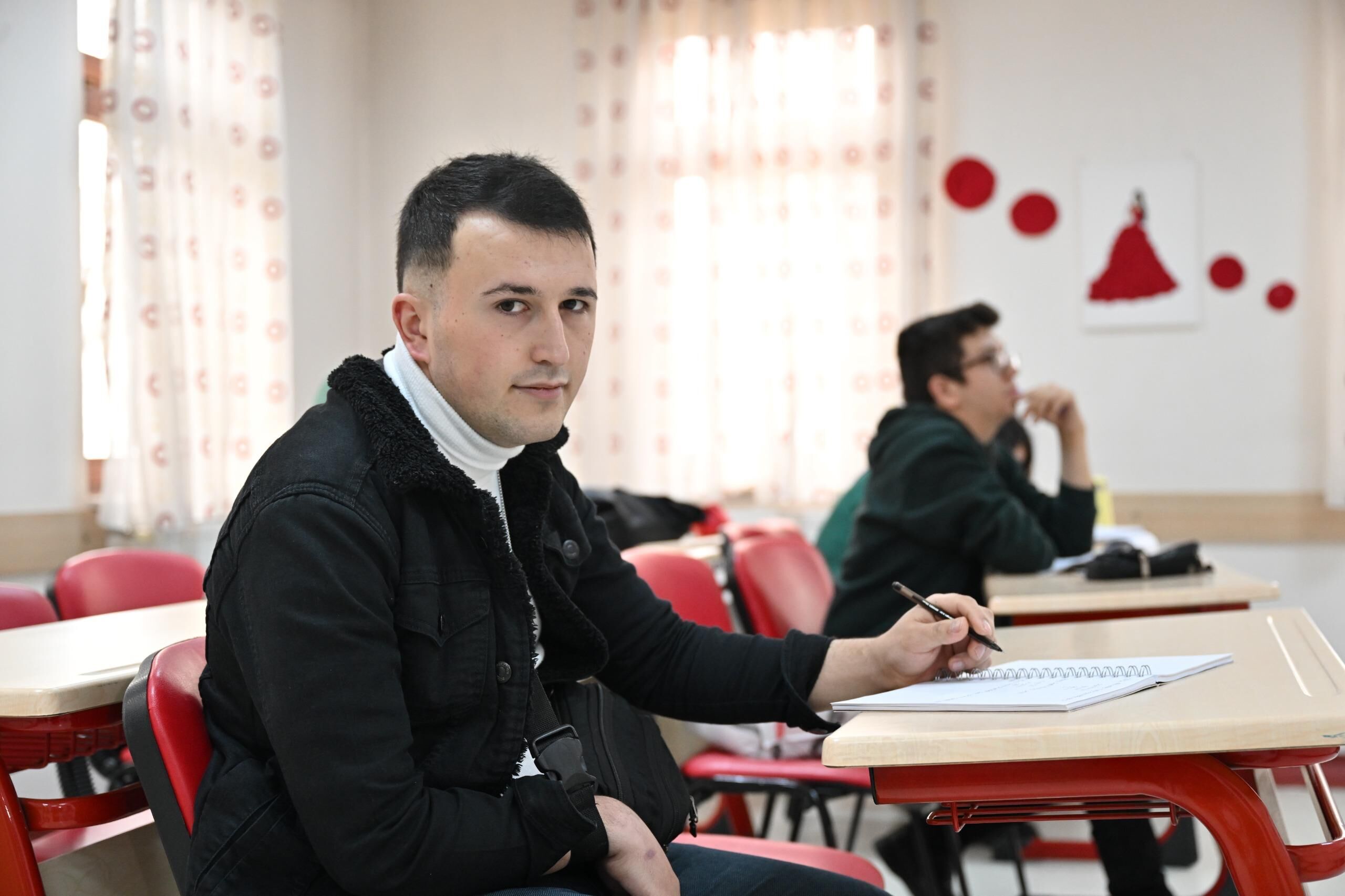 Altındağ’da Engelsiz Yaşam Merkezi Enes’e Umut Oldu (1)