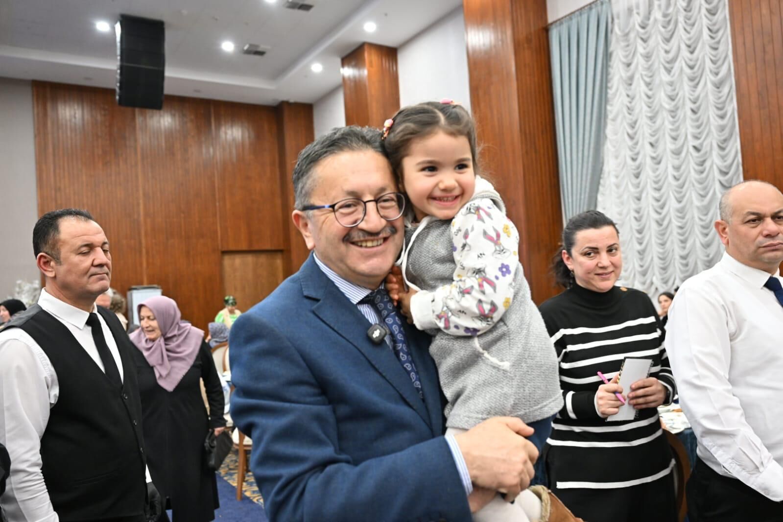 Altındağ’da Mahalle Sakinleri Iftar Sofrasında Buluştu (1)