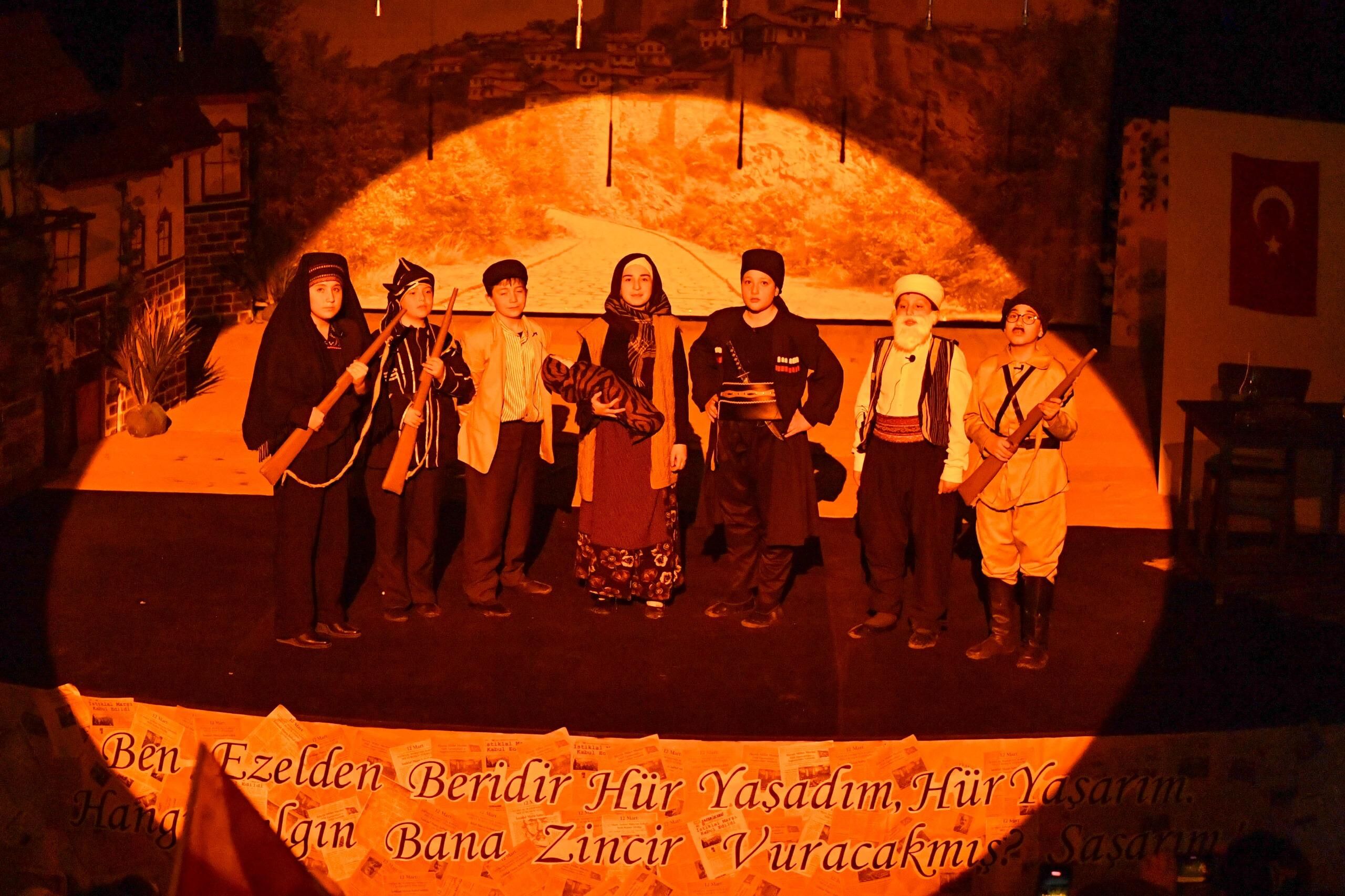 Altindağli Gençler Mehmet Aki̇f’i̇n İzi̇nde (7)