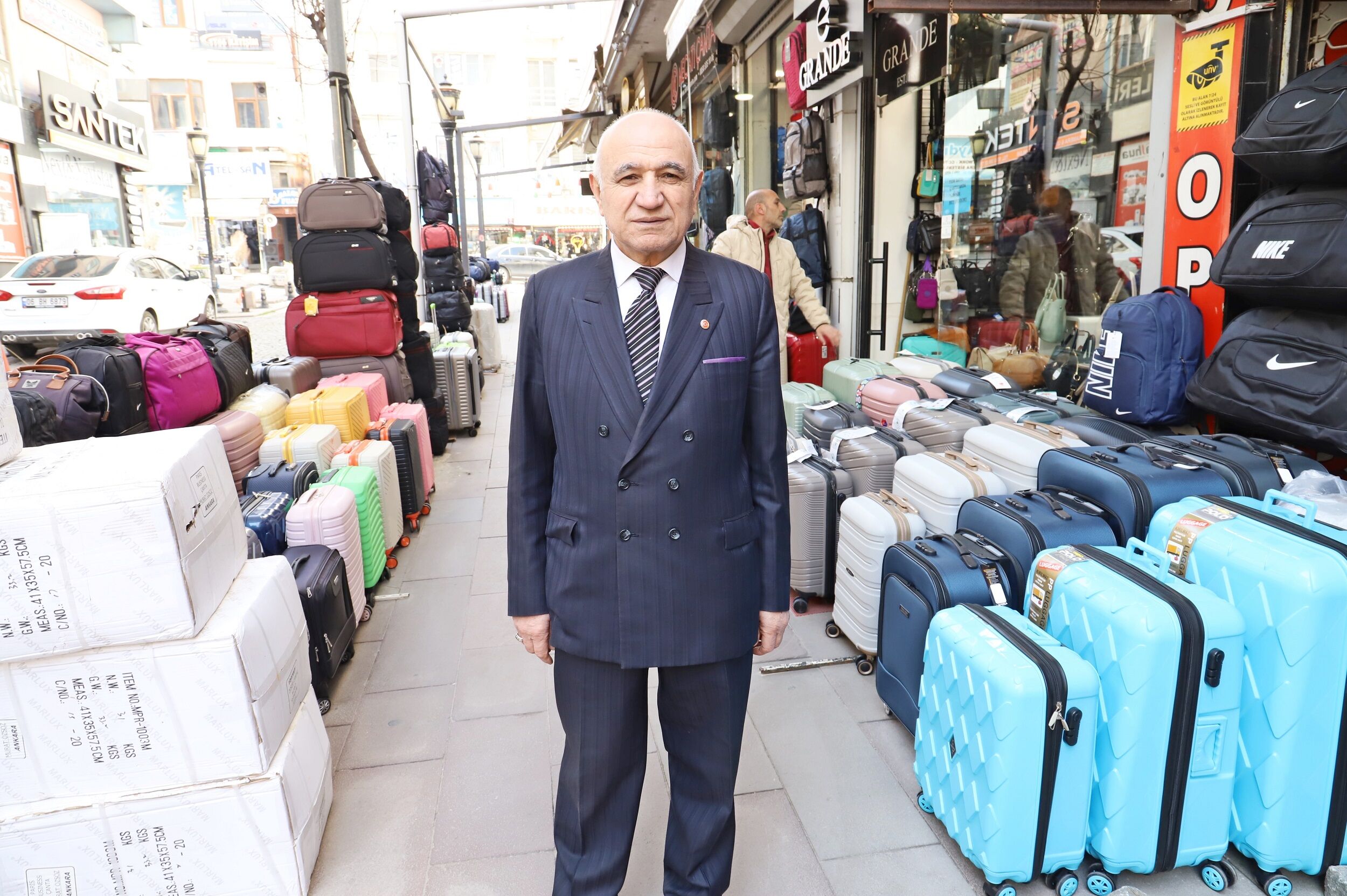 Ankara Ulus’ta Çantacılar Sokağı’nda Satışlar Düştü (1)