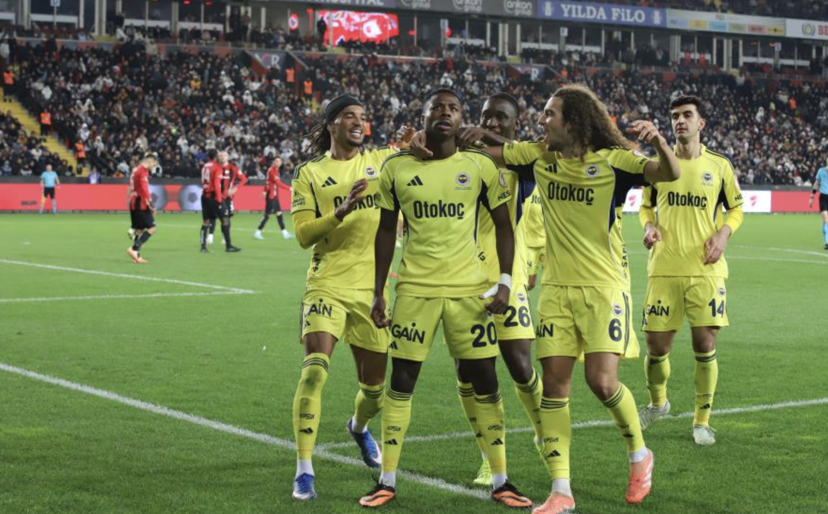 Fenerbahçe, Gaziantep'te 4 golle çeyrek finale yükseldi - 4