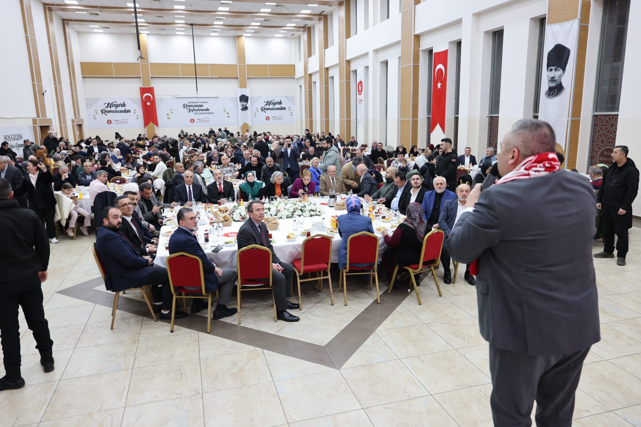 Mesut Özarslan, Sivaslılarla iftar sofrasında buluştu - 2