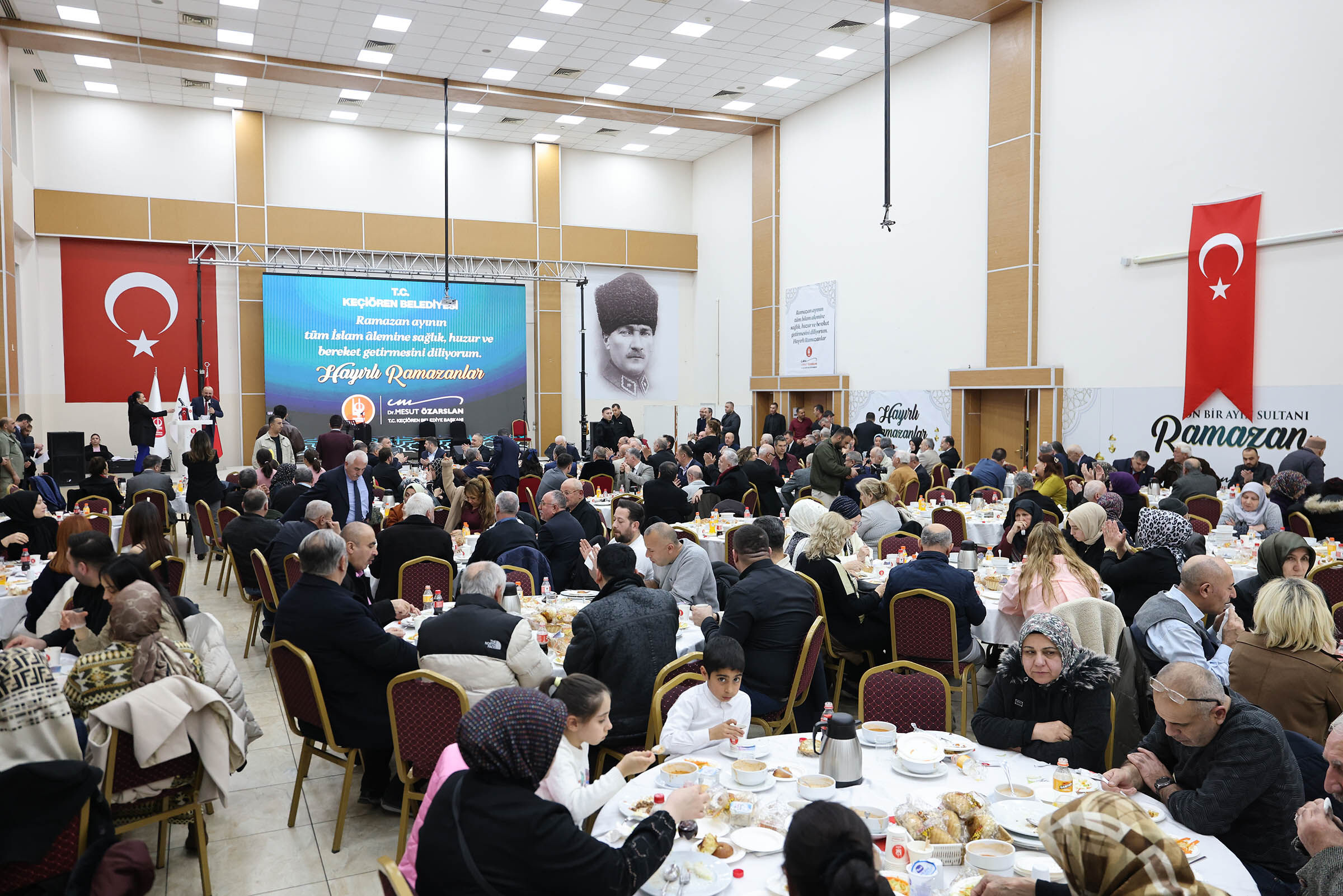 Keçiören’de Özarslan’dan Ilçeler Arası Iftar Buluşması (1)