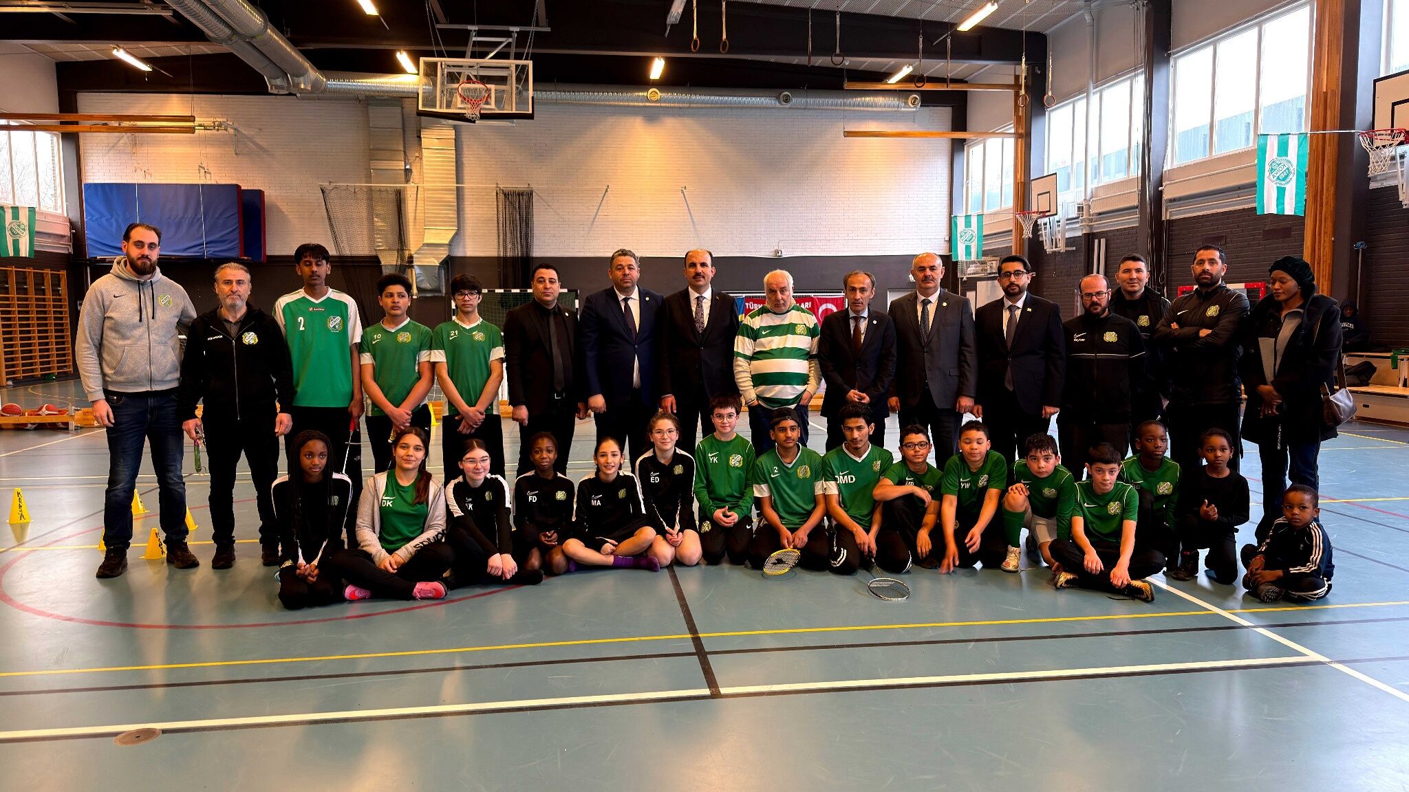 Resized A W662527 05