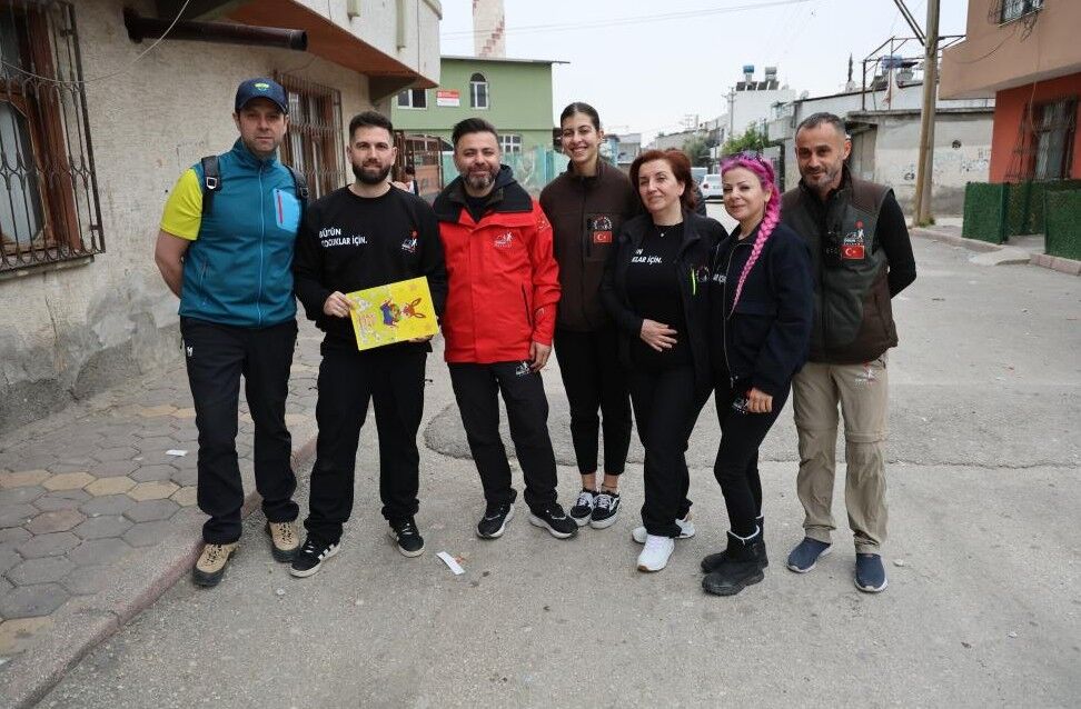 Hayırseverler bayram öncesi mahallenin borcunu kapattı - 4