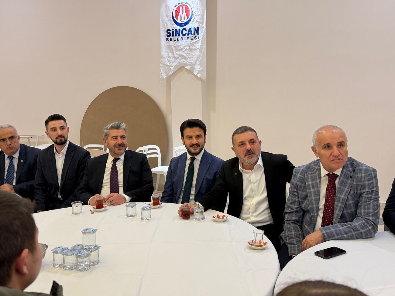 Sincan’da A K Parti Teşkilatı Iftar Programında Buluştu 2