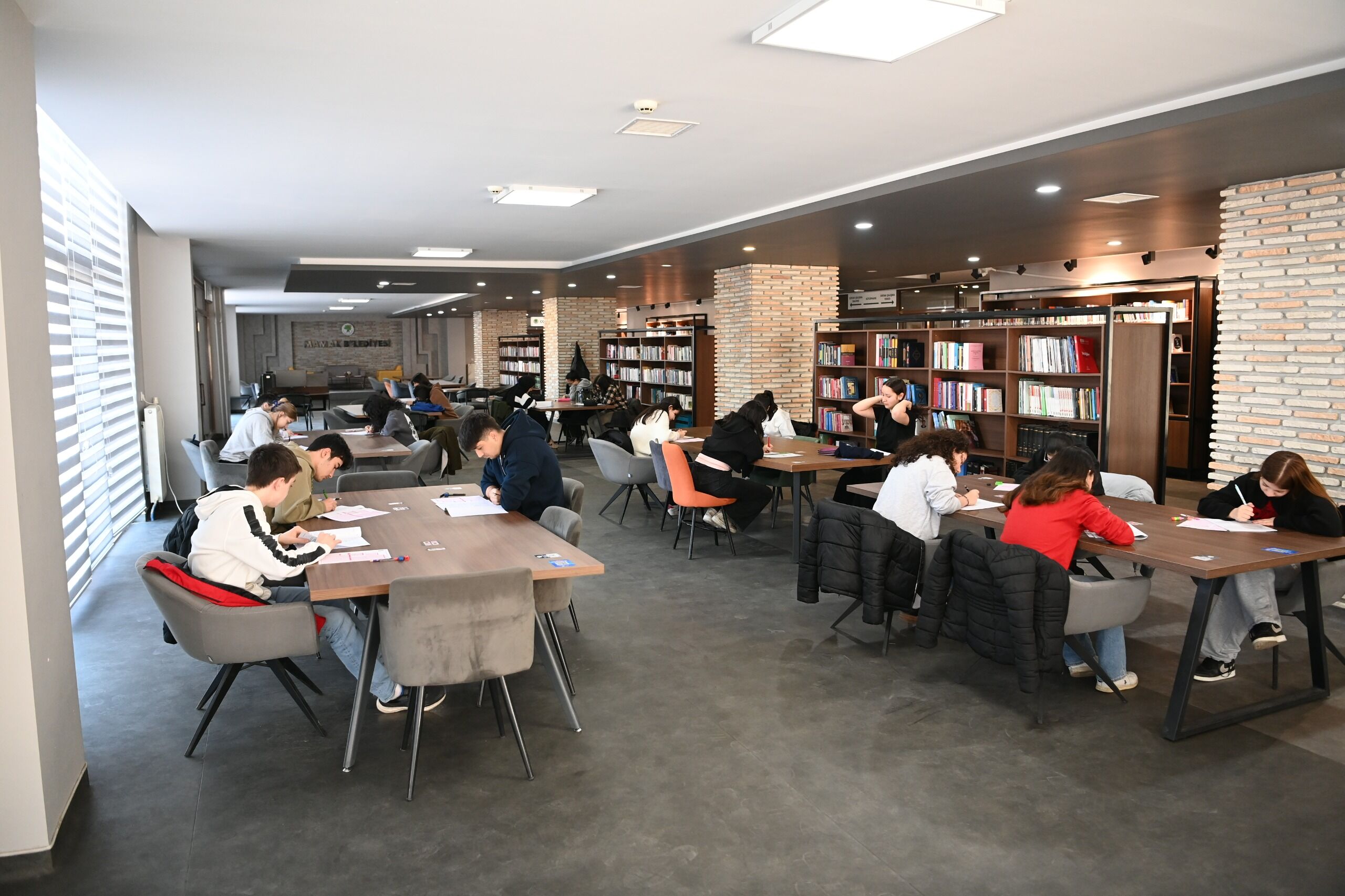 Uyanık Kütüphane’de Üniversite Sınavı Provası (8)