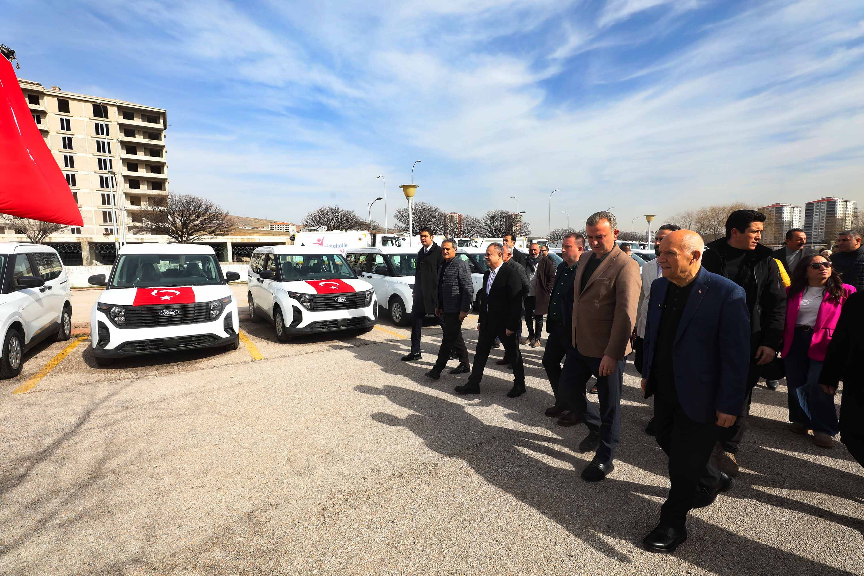 Yenimahalle Belediyesi Filosuna 83 Yeni Araç (4)