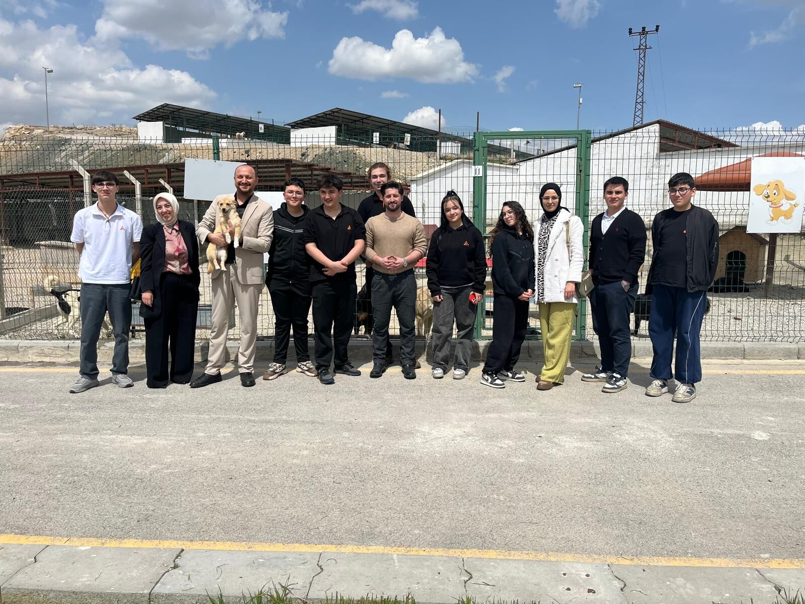 17.04.2026 Teknokent Koleji Öğrencileri Patili Dostlarla Buluştu (3)