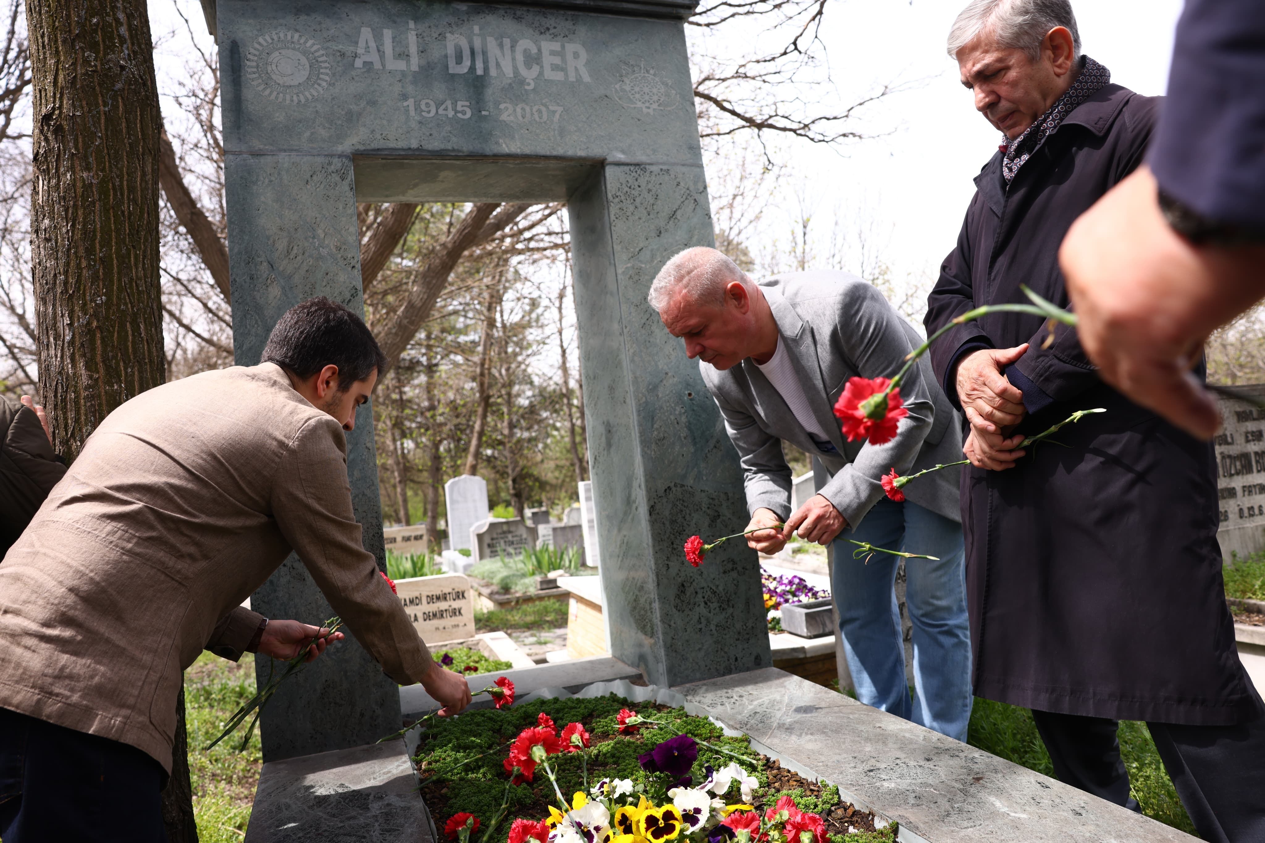 2026 04 17 Ali Dinçer Anma (1)