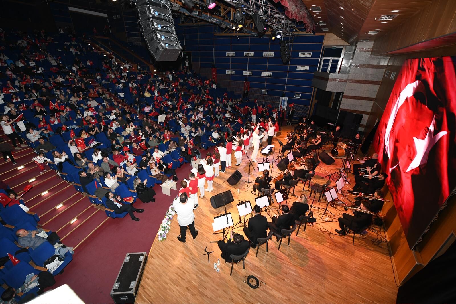 23 Ni̇san Konseri̇ (2)-1