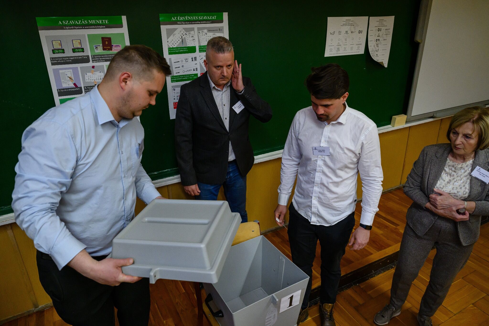 A W681835 04 Optimized