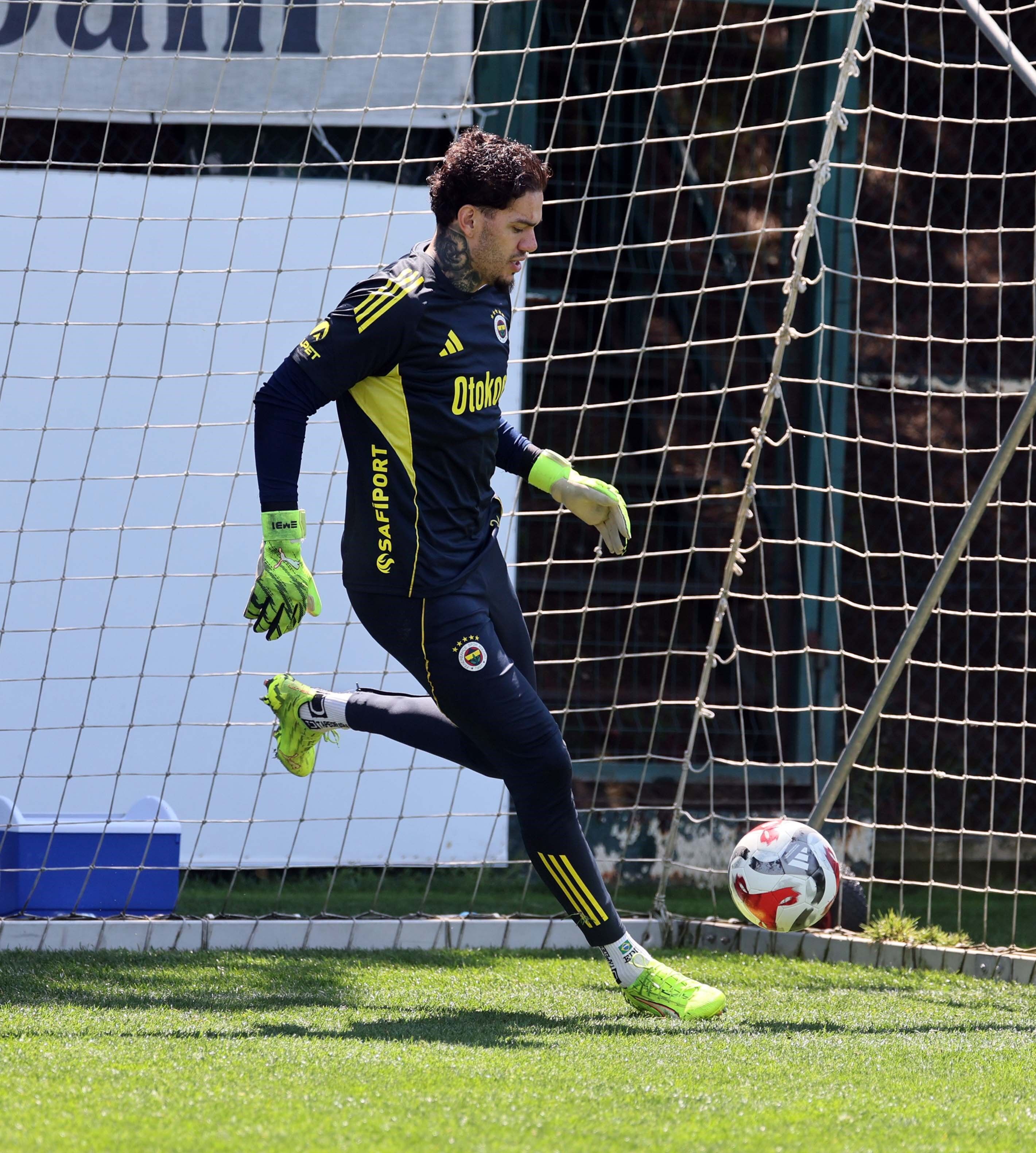 Derbi mesaisi sürüyor: Galatasaray ve Fenerbahçe son hazırlıkta - 4