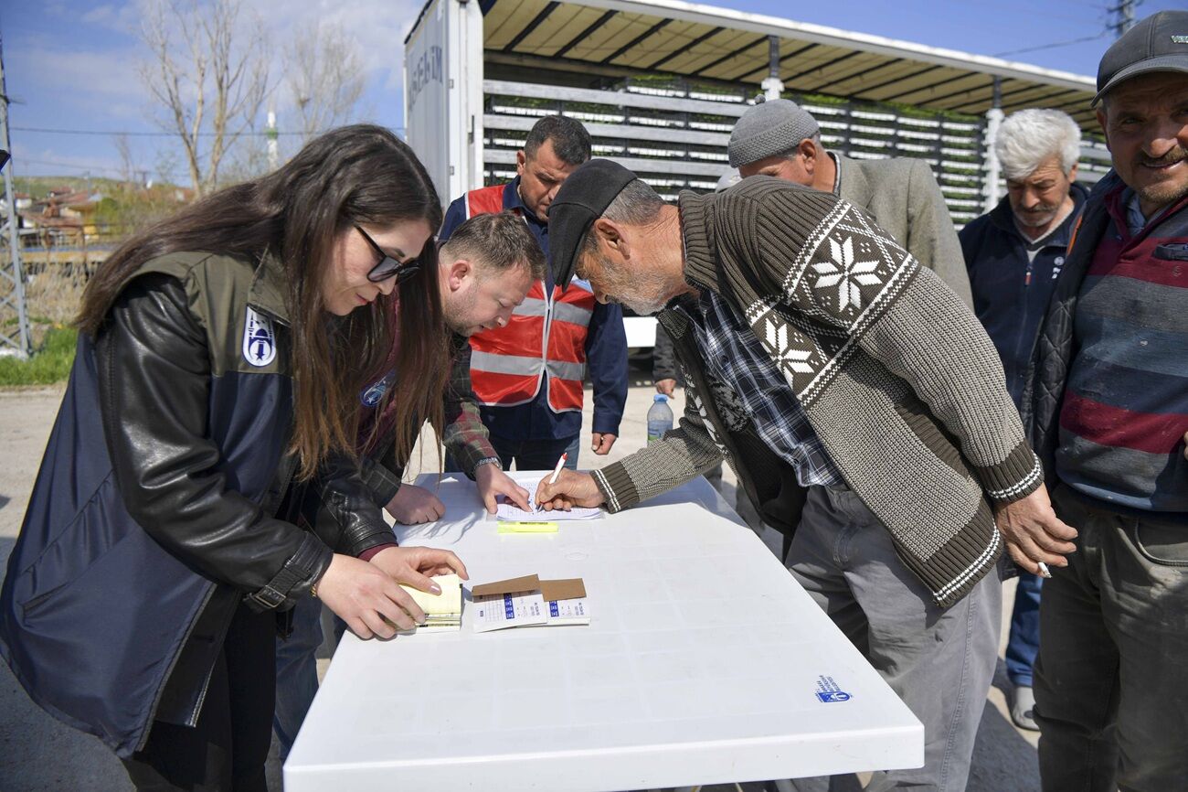 Ankara’da 8 Ilçede Çiftçilere Fide Desteği (4)