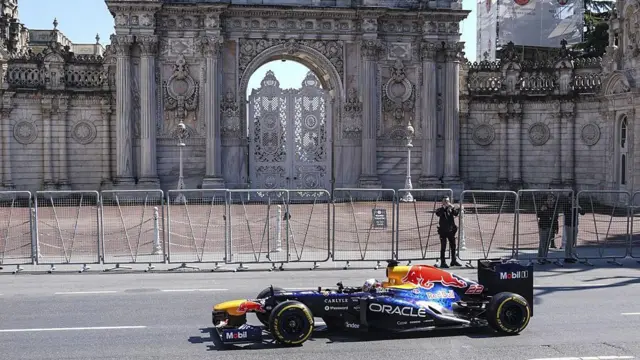 Formula 1 Türkiye'ye Geri Dönüyır