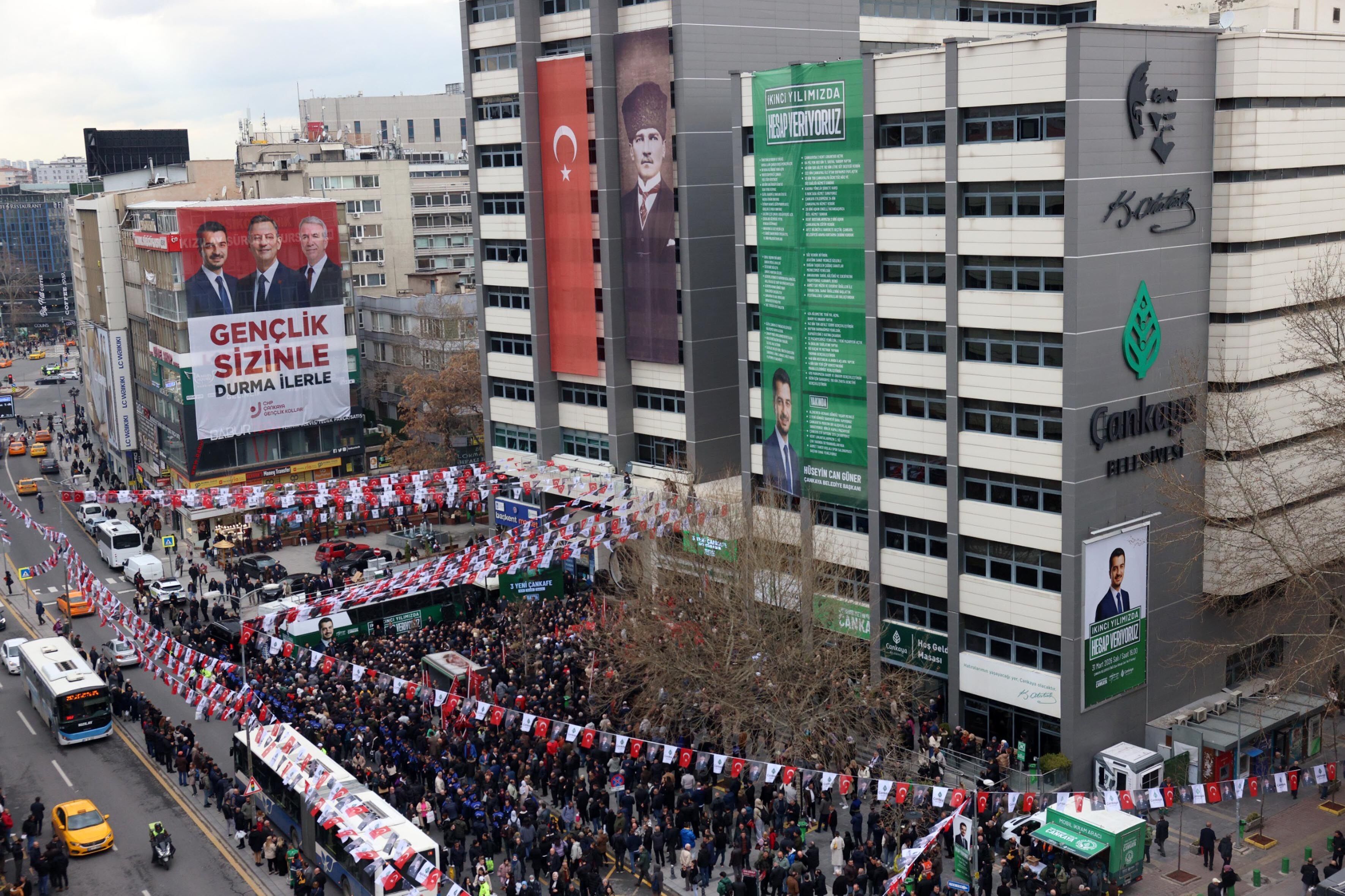İki̇nci̇ Yilimizda Hesap Veri̇yoruz Hüseyi̇n Can Güner (12)