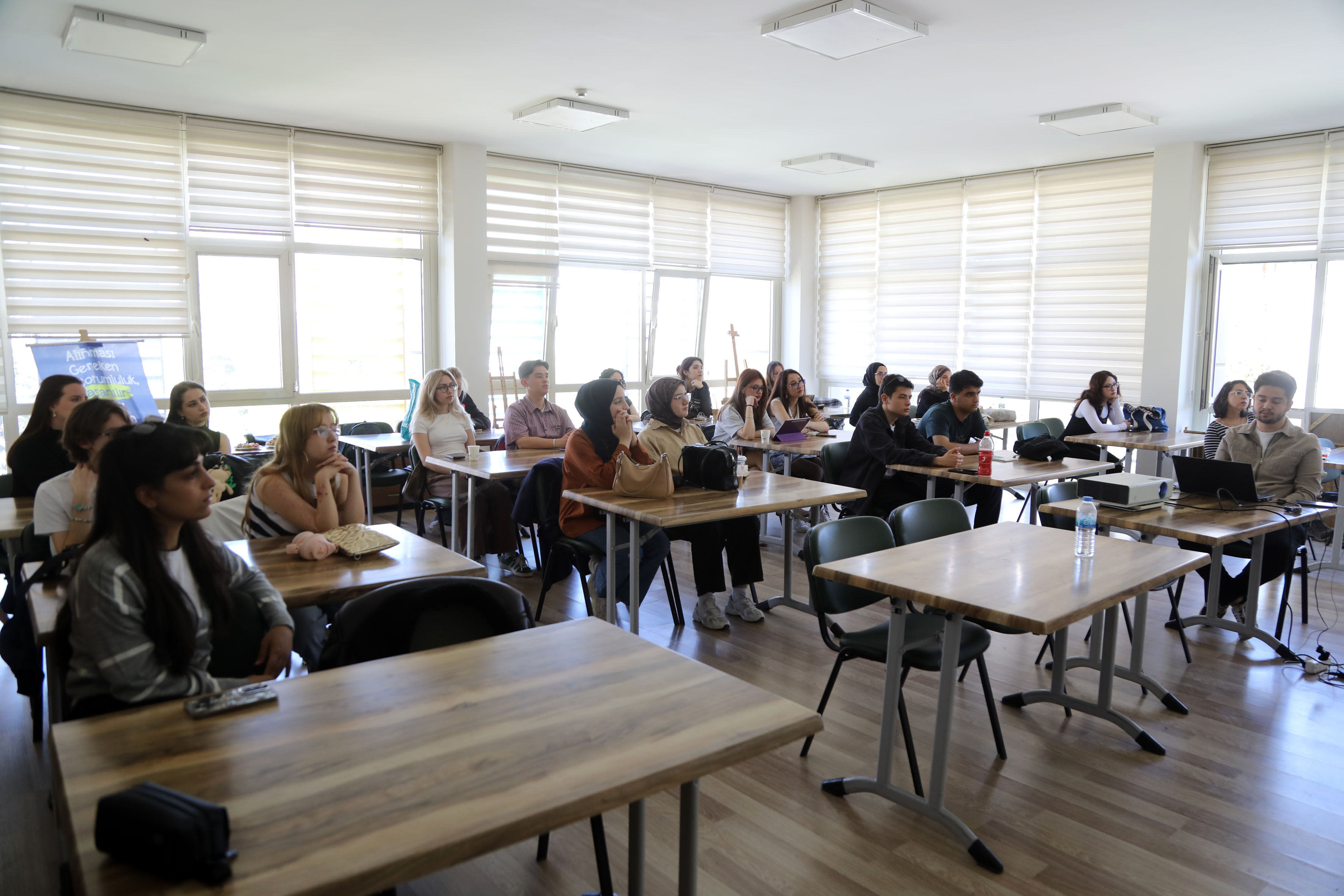 İklim Değişikliği Ve Sıfır Atık Müdürlüğü Genç Eko Lets Do It (4)