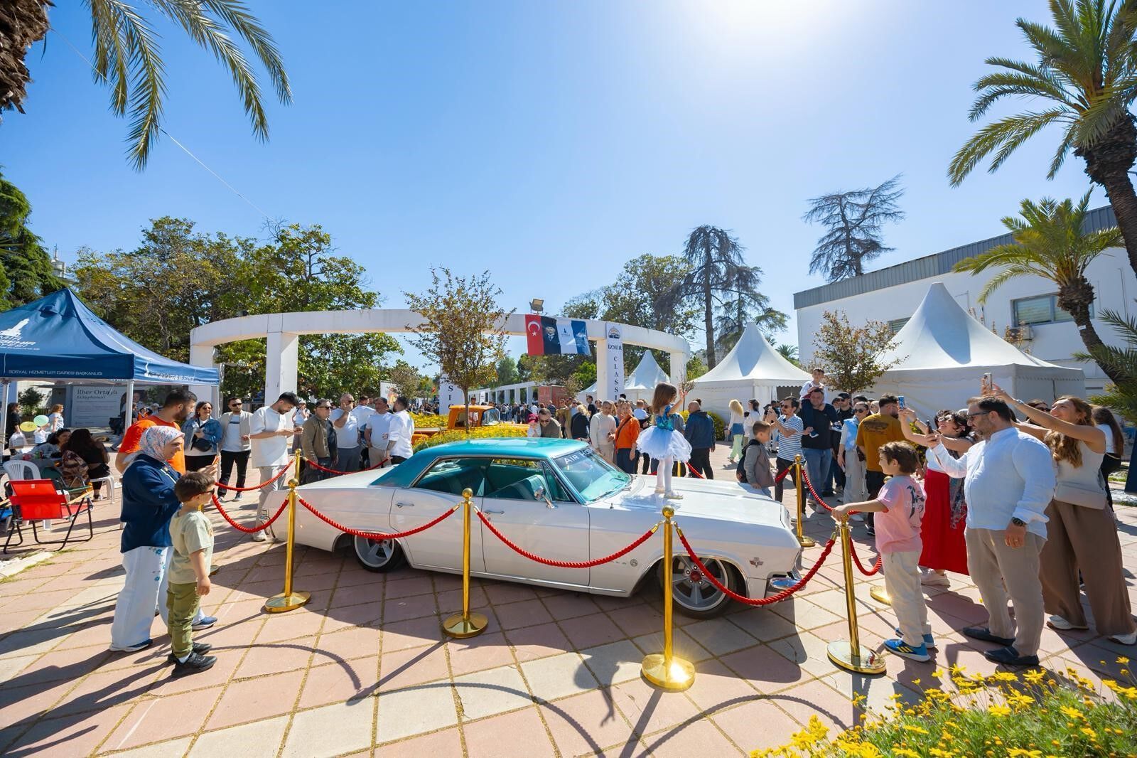Izmir Klasik Araç Sergisi (1)