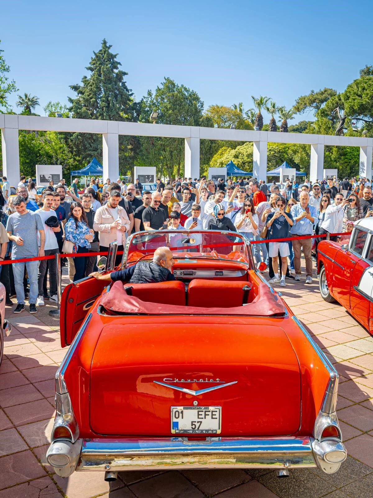 Izmir Klasik Araç Sergisi (4)