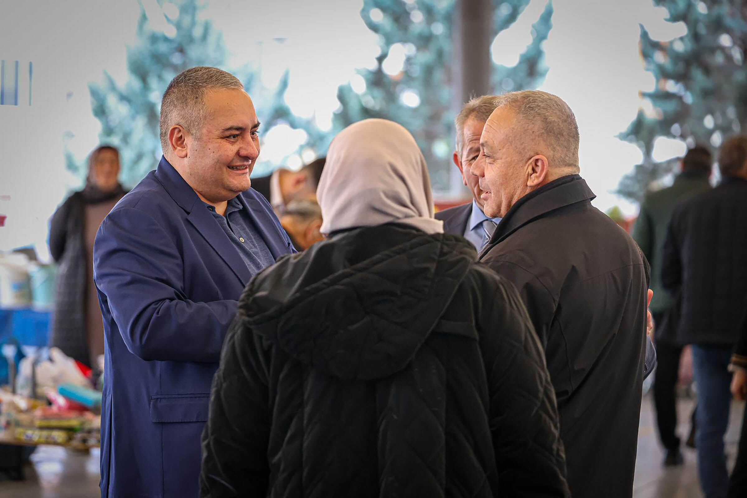 Keçiören’de Başkan Özarslan’dan Pazar Ziyareti (3)